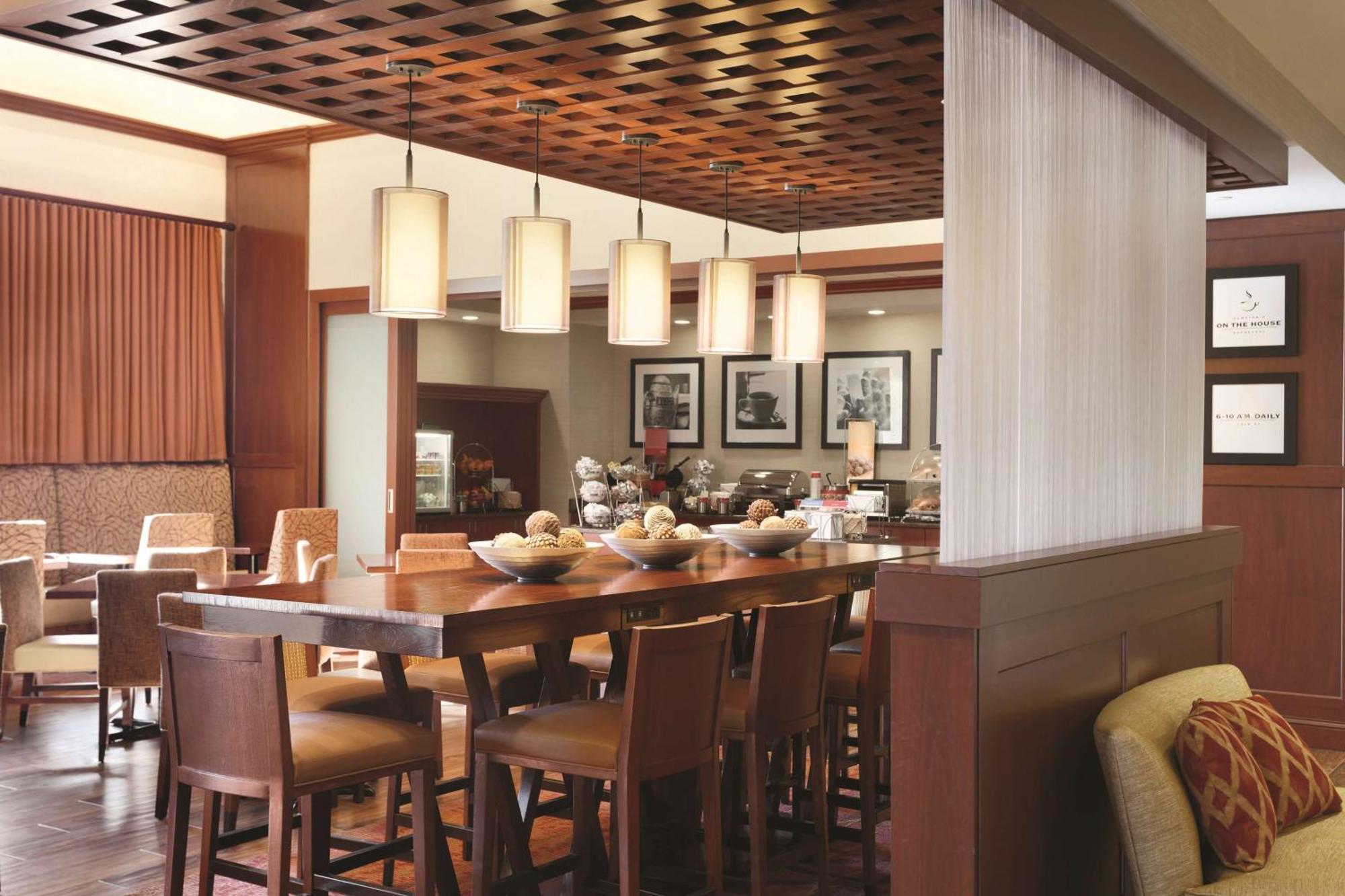 Hampton Inn & Suites Mystic Ngoại thất bức ảnh