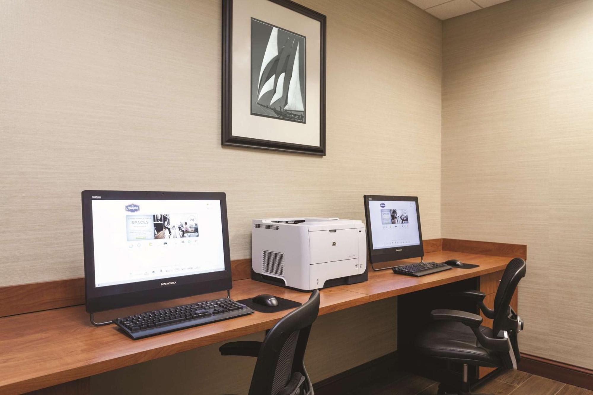Hampton Inn & Suites Mystic Ngoại thất bức ảnh