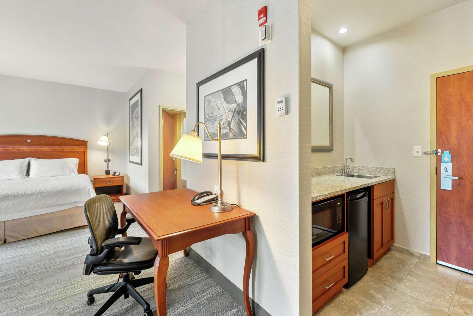 Hampton Inn & Suites Mystic Ngoại thất bức ảnh