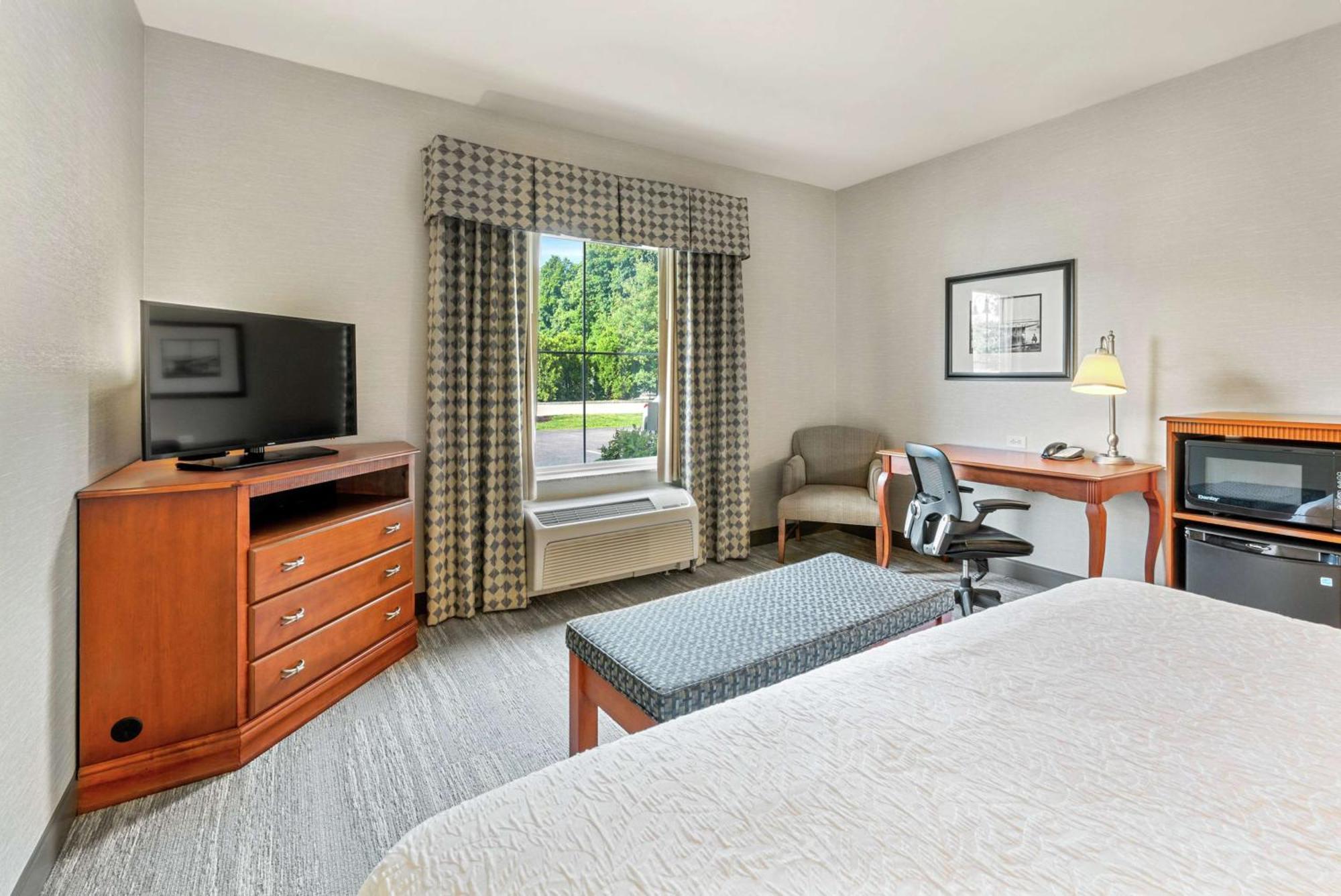 Hampton Inn & Suites Mystic Ngoại thất bức ảnh