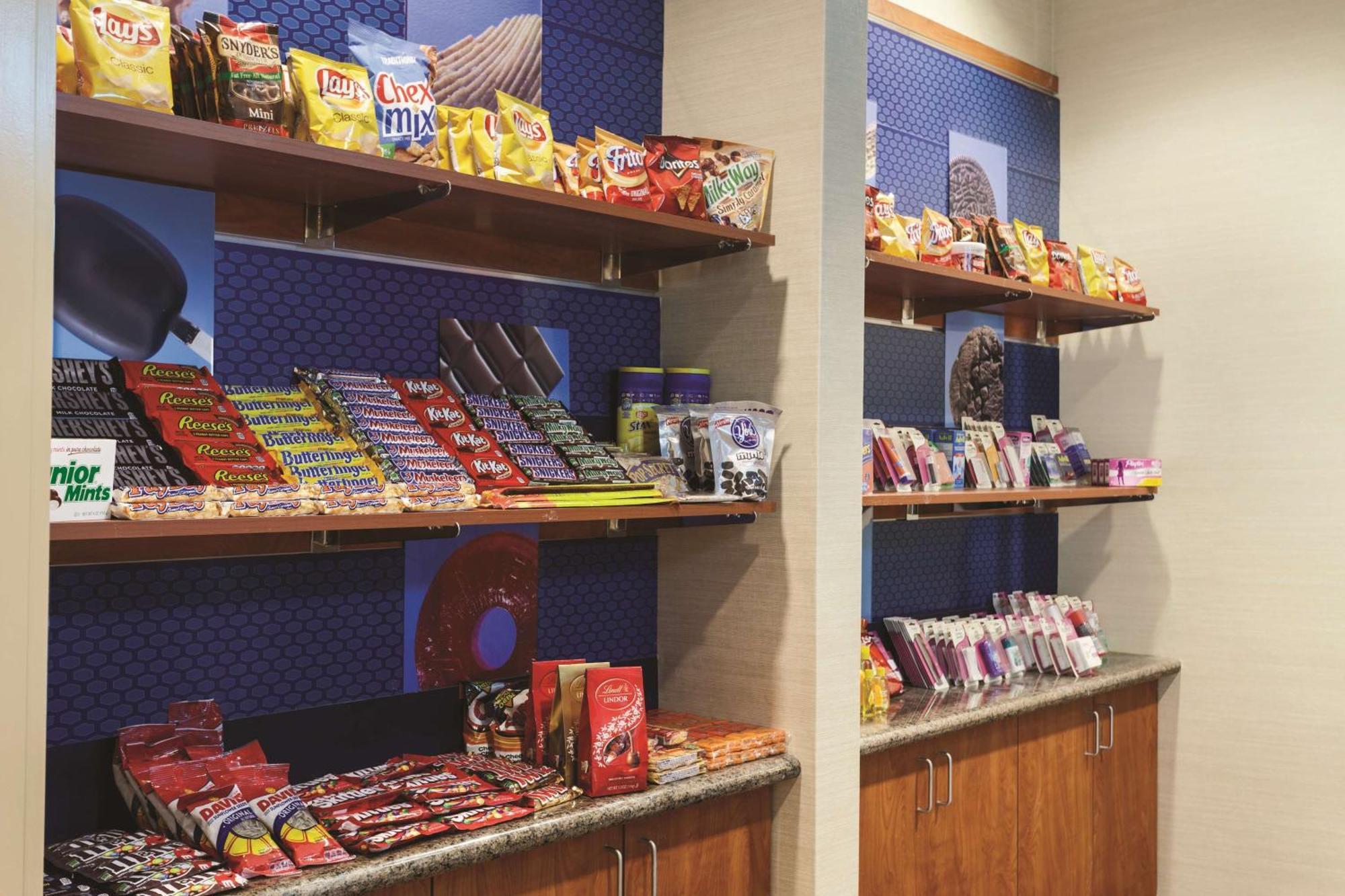 Hampton Inn & Suites Mystic Ngoại thất bức ảnh
