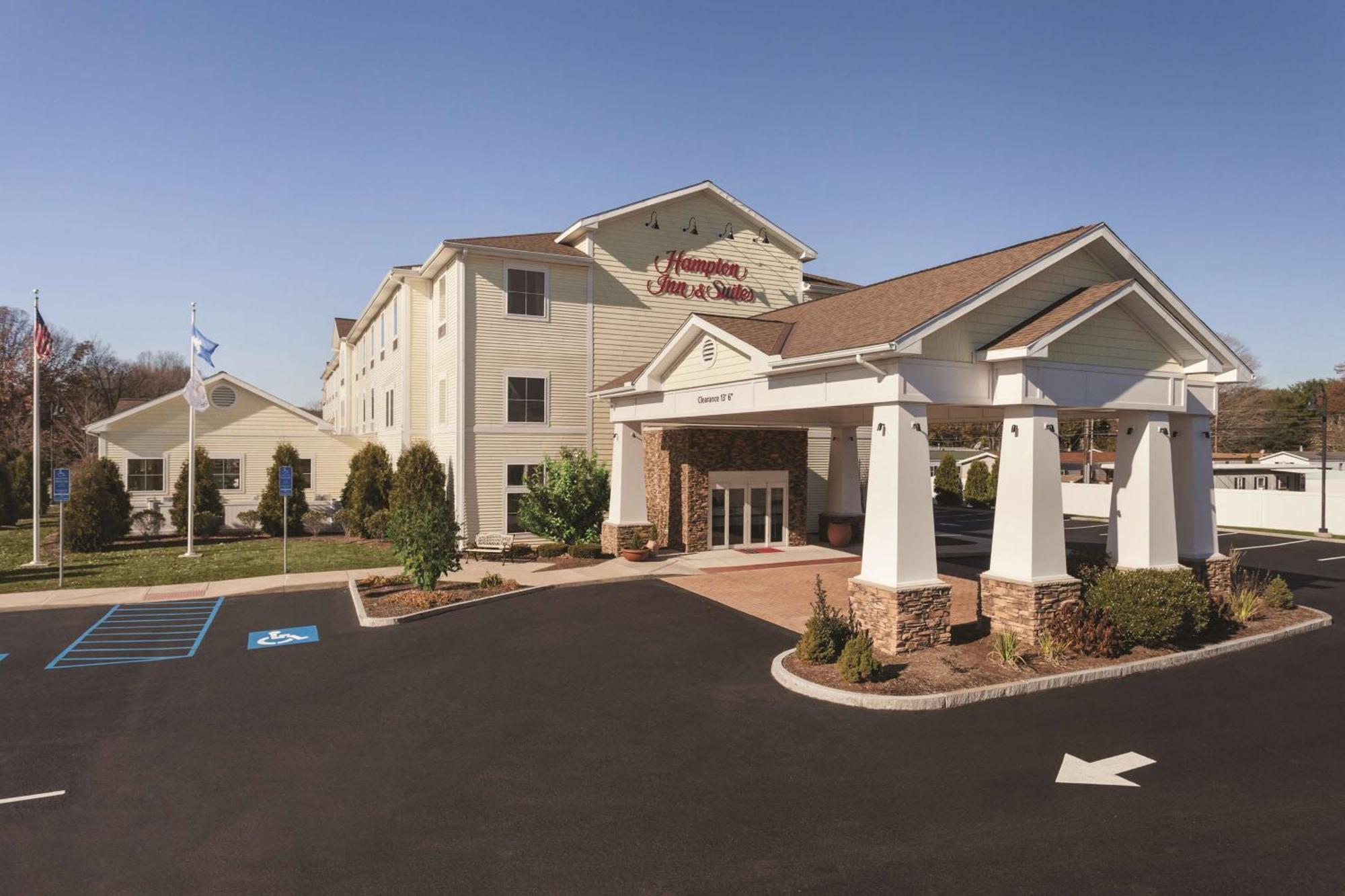 Hampton Inn & Suites Mystic Ngoại thất bức ảnh