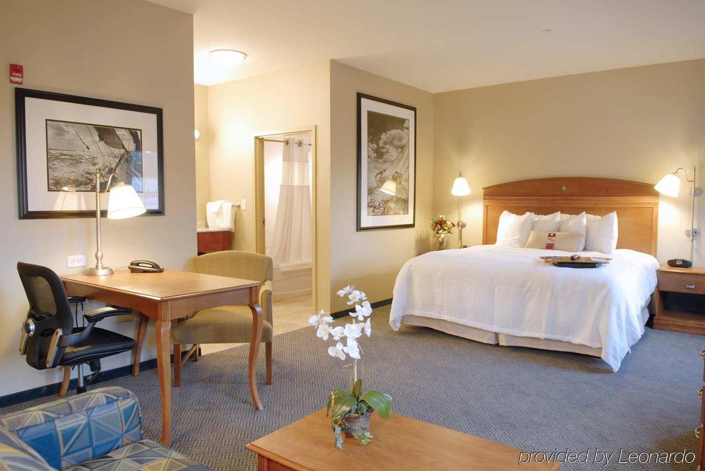 Hampton Inn & Suites Mystic Phòng bức ảnh