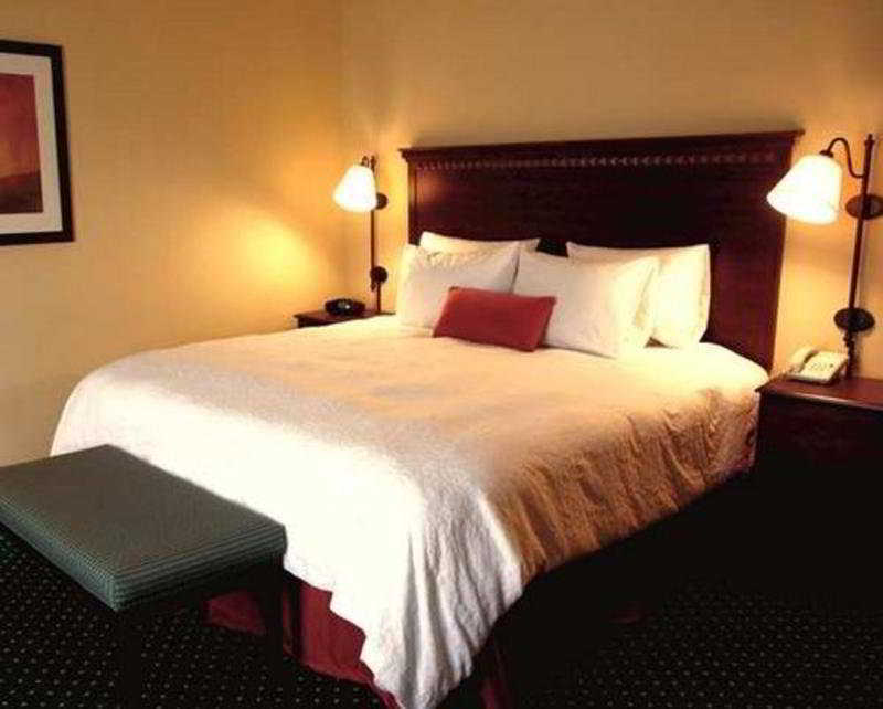 Hampton Inn & Suites Mystic Phòng bức ảnh