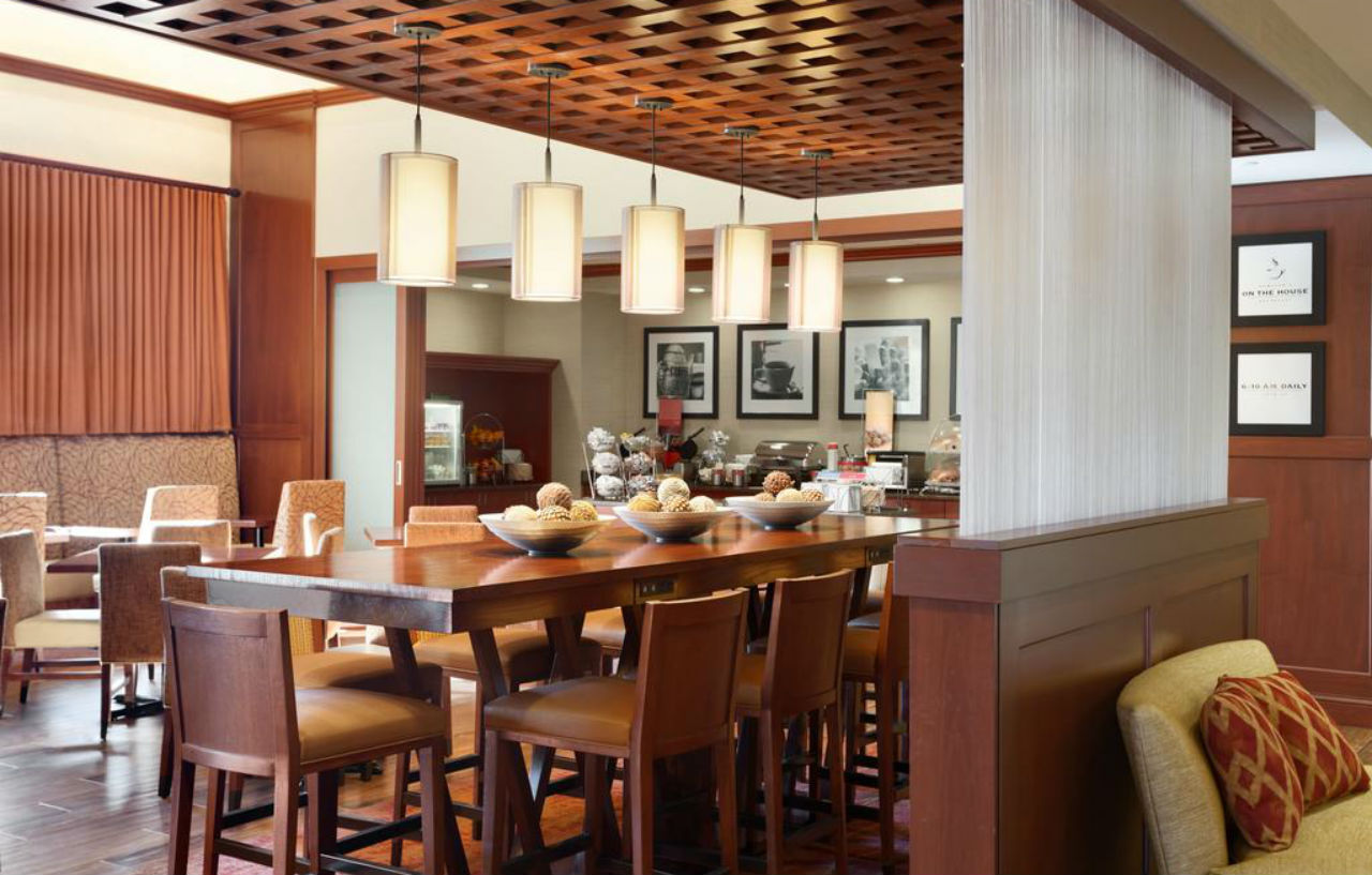 Hampton Inn & Suites Mystic Ngoại thất bức ảnh